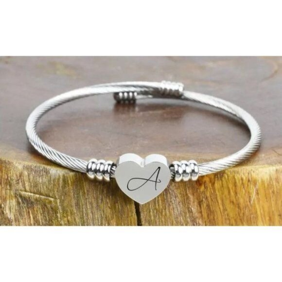 NEW SILVER Letter A Bracelet Cable Bangle with Rotating Heart, Adjustable - Picture 1 of 3